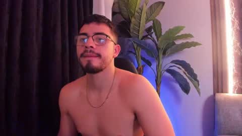 Chris online show from April 23, 8:55 pm