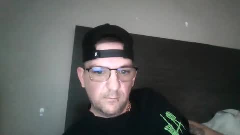 chrisgsonone online show from December 4, 9:22 pm