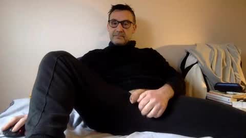 chrispanam13 online show from February 11, 11:32 am