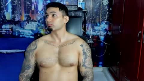 Chriss Stewart online show from May 1, 2:26 am