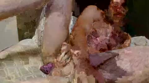 Snapshot of christophe_throbin chatting on October 5, 7:34 am christophe_throbin online show from October 5, 7:34 am