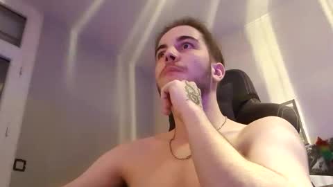 Owwwwwww where am i online show from January 15, 5:08 am