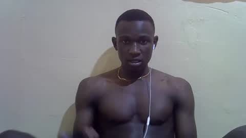 clive_damian online show from February 22, 9:32 am