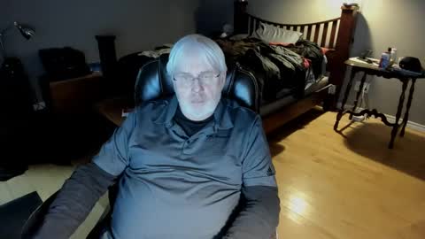 cloudalert62 online show from February 23, 4:33 am