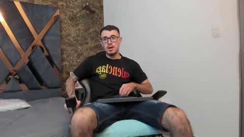 Cody Walker online show from January 28, 5:14 pm