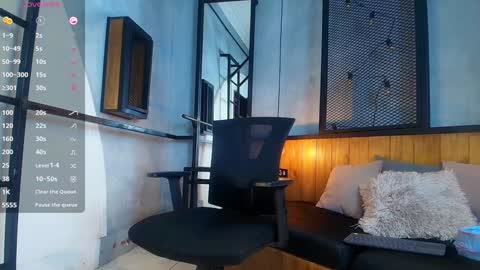 ColeThunder online show from December 5, 7:29 pm