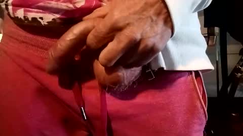 comingtocum online show from November 19, 11:32 am