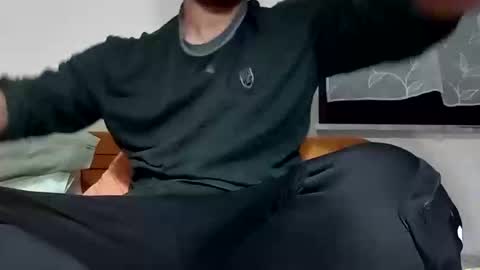 comobailamioso online show from March 1, 6:51 pm