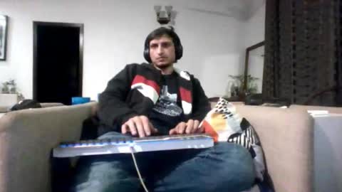 Cool2Buddies online show from January 5, 11:41 pm