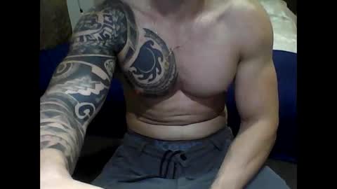 Snapshot of couplefantasy15 chatting on February 6, 3:06 am Couplefantasy15 online show from February 6, 3:06 am