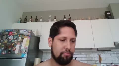 Snapshot of cr1585 chatting on October 24, 3:47 pm Rico TicoAmigas online show from October 24, 3:47 pm