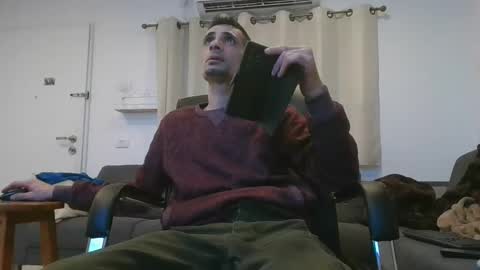 crazymen0101 online show from December 12, 5:52 am