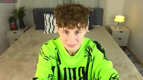 Chris online show from February 15, 3:53 pm