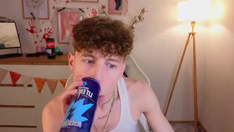 Chris online show from October 24, 2:52 pm