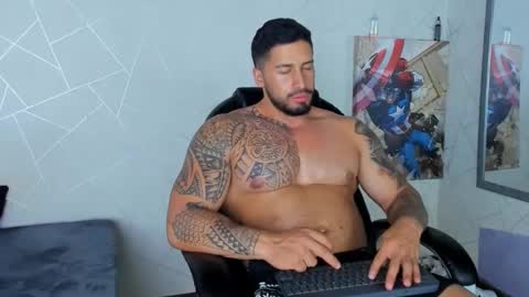 cristian walker online show from December 19, 9:06 pm