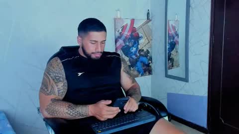 cristian walker online show from February 1, 11:16 pm