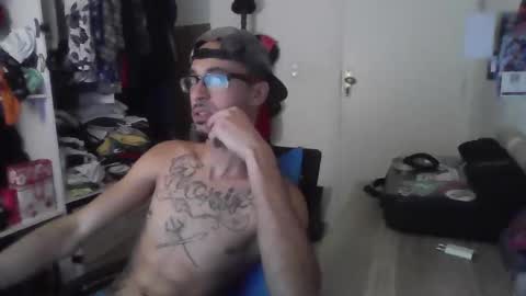 Carlo online show from November 8, 6:11 pm