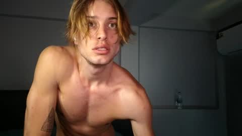 Lin inst lingoodyy online show from February 6, 3:16 am