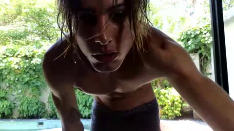 Lin inst lingoodyy online show from February 26, 4:58 am