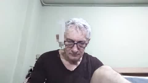 BIG UNCUT HARD COCK online show from November 1, 1:20 am