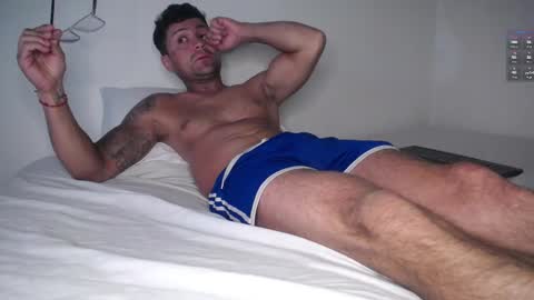 cummerlatino online show from February 14, 8:10 am