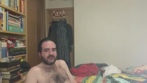 curiosillo1983 online show from December 16, 8:05 pm