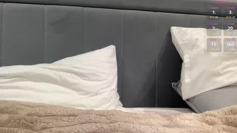 cute_skywalker online show from November 11, 7:30 pm