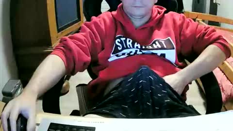 Snapshot of cuteboy090 chatting on October 21, 2:09 pm Cuteboy090 online show from October 21, 2:09 pm