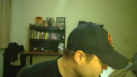 cwc010 online show from December 22, 8:25 pm