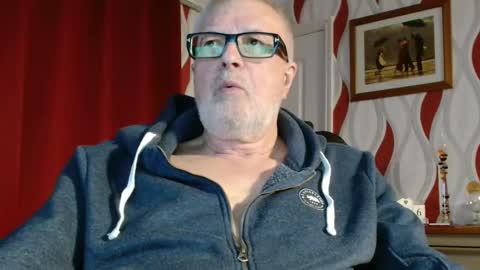 Brian ... online show from February 26, 9:16 pm