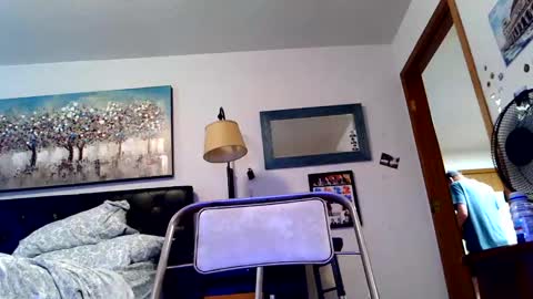 Snapshot of daddy_mack_treats_you chatting on October 21, 4:21 pm daddy_mack_treats_you online show from October 21, 4:21 pm