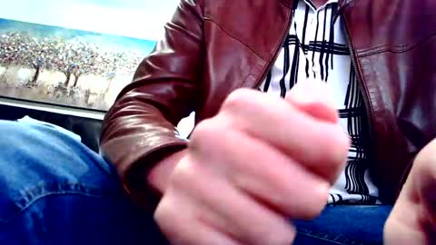 Snapshot of daddy_mack_treats_you chatting on October 20, 9:13 am daddy_mack_treats_you online show from October 20, 9:13 am