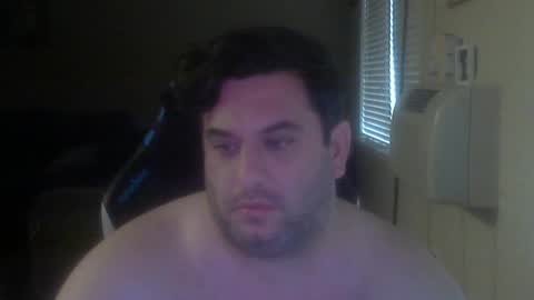 Snapshot of daddybody4u chatting on February 11, 9:25 pm daddybody4u online show from February 11, 9:25 pm