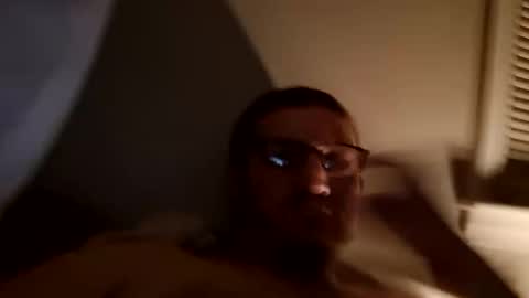 daddydigbick87 online show from October 29, 8:06 am