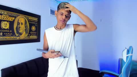 damar_felipe online show from January 8, 6:20 am