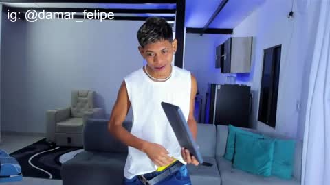 damar_felipe online show from February 10, 5:03 am