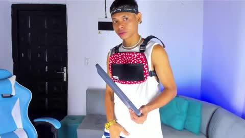 damar_felipe online show from March 12, 1:03 am