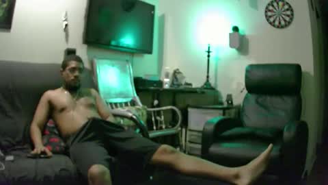 Snapshot of damastabata chatting on October 6, 10:31 am damastabata online show from October 6, 10:31 am