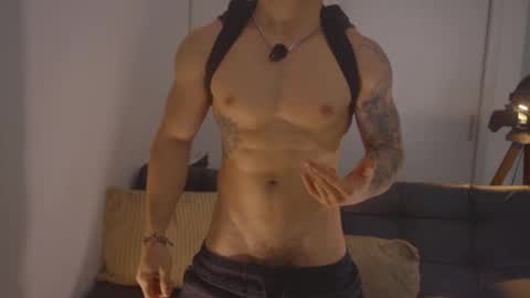 insta damn8   --------  online show from October 24, 3:03 pm