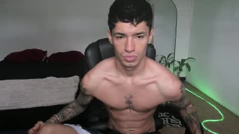 Damon online show from April 11, 4:21 pm