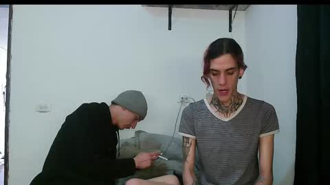 Snapshot of dan_yagami chatting on February 28, 6:41 pm Dan and Noah online show from February 28, 6:41 pm