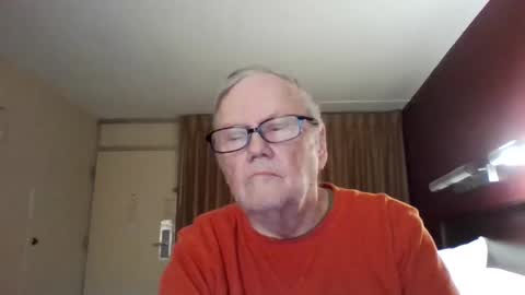 Snapshot of dangerslut7 chatting on November 2, 9:02 am dangerslut7 online show from November 2, 9:02 am