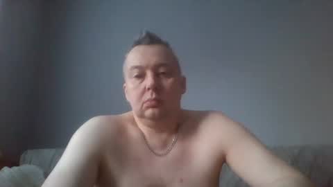 Snapshot of daniel0028 chatting on January 19, 1:22 pm dan online show from January 19, 1:22 pm