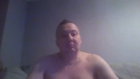 Snapshot of daniel0028 chatting on February 21, 7:10 pm dan online show from February 21, 7:10 pm