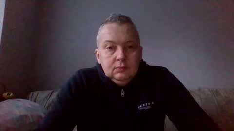 Snapshot of daniel0028 chatting on October 26, 1:35 pm dan online show from October 26, 1:35 pm