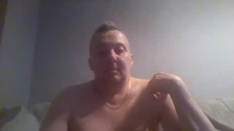 Snapshot of daniel0028 chatting on February 23, 2:14 am dan online show from February 23, 2:14 am