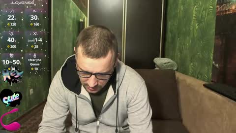 Snapshot of danielocool chatting on February 24, 2:58 pm DanieloCool online show from February 24, 2:58 pm