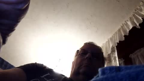 dannowisc online show from March 14, 3:24 am