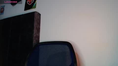 DANNTE online show from February 11, 12:15 am