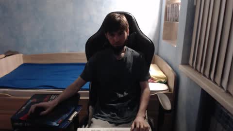 Danny online show from November 16, 2:03 am